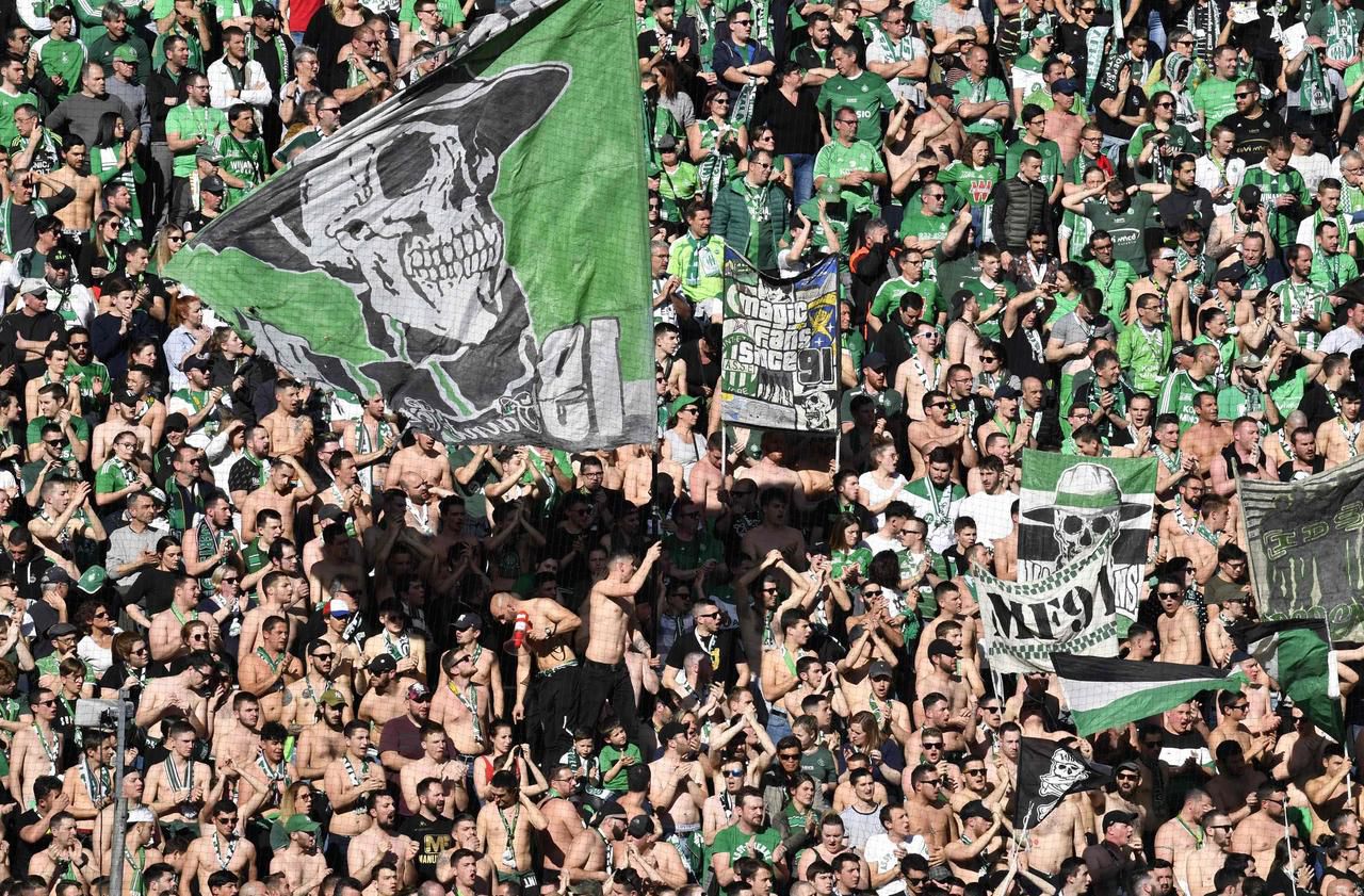 AS Saint-Etienne : Lyon-Saint-Etienne: nine Greens supporters injured after clashes
 | ASSE